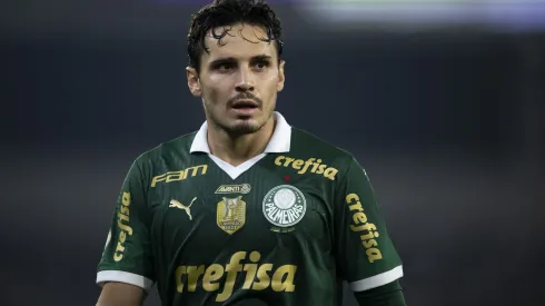 Raphael Veiga tem proposta do Zenit para deixar Palmeiras 
