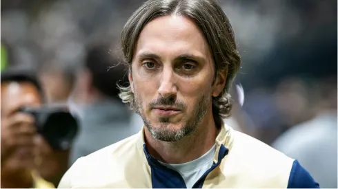 Foto: Fernando Moreno/AGIF - Zubeldía durante partida do São Paulo