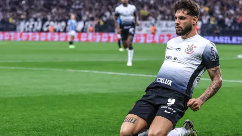 SP – SAO PAULO – 25/07/2024 – BRASILEIRO A 2024, CORINTHIANS X GREMIO – Yuri Alberto jogador do Corinthians comemora seu gol durante partida contra o Gremio no estadio Arena Corinthians pelo campeonato Brasileiro A 2024. Foto: Marcello Zambrana/AGIF
