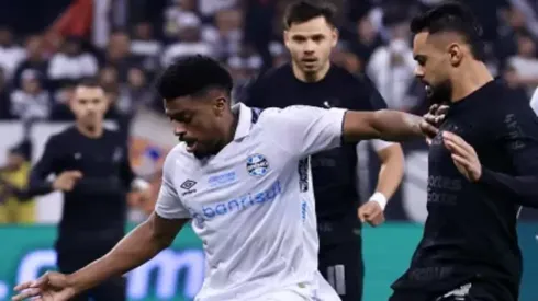 Foto: Marcello Zambrana/AGIF - Corinthians e Grêmio empatam em 0x0 pela Copa do Brasil nesta quarta-feira (31)