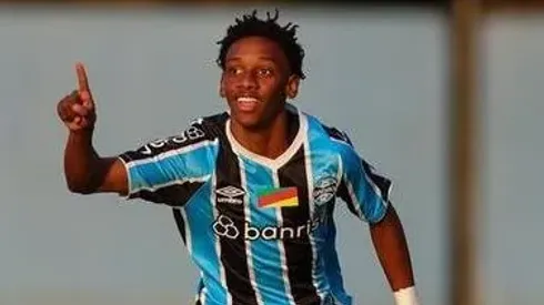 Gabriel Mec, comemorando gol pelas categorias de base do Grêmio. Foto: Guilherme Testa / Grêmio FBPA