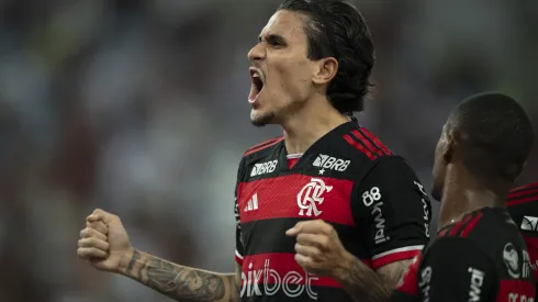 RJ – RIO DE JANEIRO – 01/05/2024 – COPA DO BRASIL 2024, FLAMENGO X AMAZONAS – Pedro jogador do Flamengo comemora seu gol durante partida contra o Amazonas no estadio Maracana pelo campeonato Copa Do Brasil 2024.  
