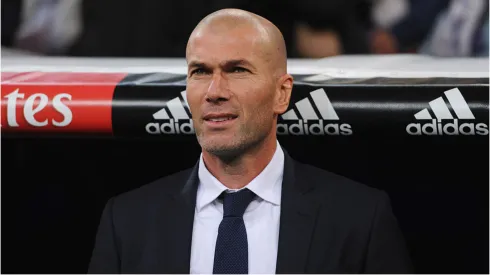 Foto: Denis Doyle/Getty Images – Zidane em jogo do Real Madrid
