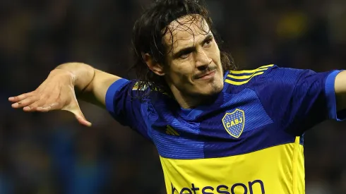 Cavani comemorando tento marcado contra o Banfield. Foto: Alejandro Pagni.