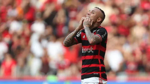 Everton Cebolinha vira preocupação. Wagner Meier/Getty Images.