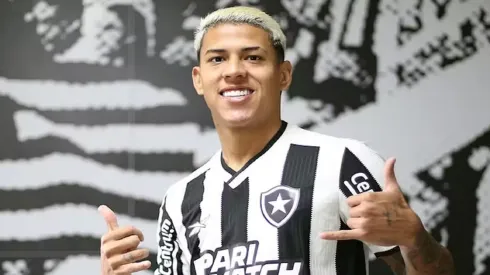 Foto: Vítor Silva/Botafogo – Matheus Martins, atacante do Botafogo
