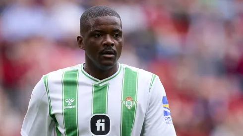 Corinthians aprova Willian Carvalho