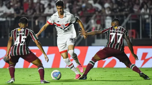Rodriguinho e Moreira saem do São Paulo?