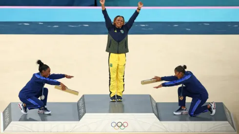 Rebeca, Simone Biles e Jordan – Foto: Elsa/Getty Images
