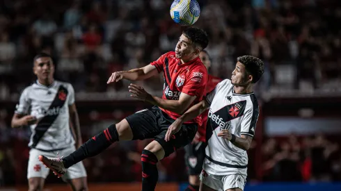 Vasco e Atlético-GO decidem vaga nas quartas de finais da Copa do Brasil nesta terça-feira (6) com transmissão ao vivo do site Bolavip Brasil às 20h15. Foto: Isabela Azine/AGIF
