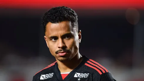 Allan volante do Flamengo que ainda não engrenou
