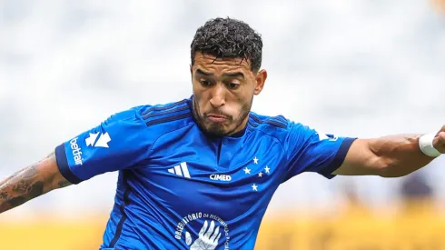 Willian do Cruzeiro. Foto: Gilson Lobo/AGIF
