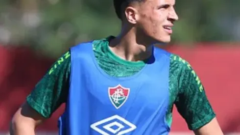 Facundo Bernal rasga elogios à torcida e revela parceria já firmada no Fluminense: "Um gênio total"