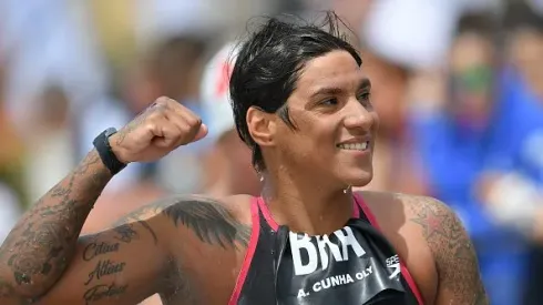 Ana Marcela Cunha é uma das candidatas ao ouro na maratona aquática
