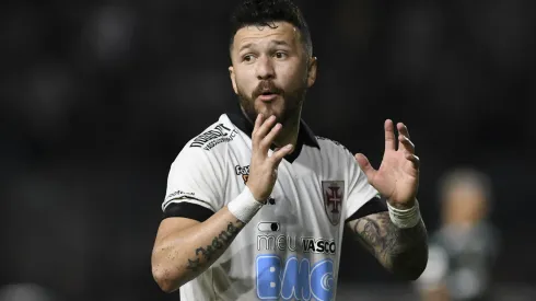 Rossi ainda não vai deixar Vasco