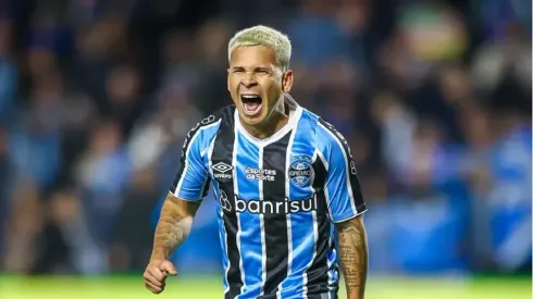 Foto: Lucas Uebel/Grêmio – Grêmio enfrenta o Cuiabá neste sábado (10) pelo Brasileirão Série A 2024
