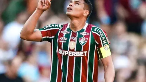 Thiago Silva se pronuncia sobre eliminação do Fluminense e desabafa: "Noite em claro"
