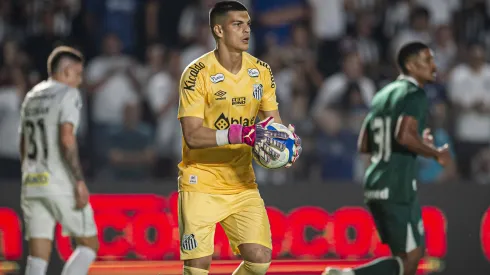 Gabriel Brazão tem contrato até 2026 no Santos
