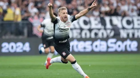 Pedro Henrique tem reviravolta no Corinthians 
