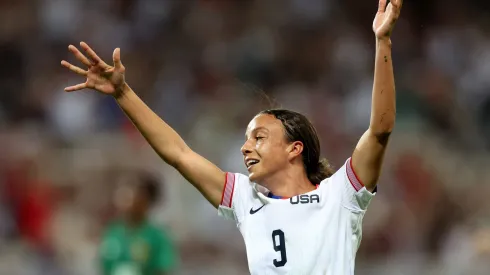 Swanson comemorando gol nos jogos Olímpicos 2024 (Photo by Marc Atkins/Getty Images)
