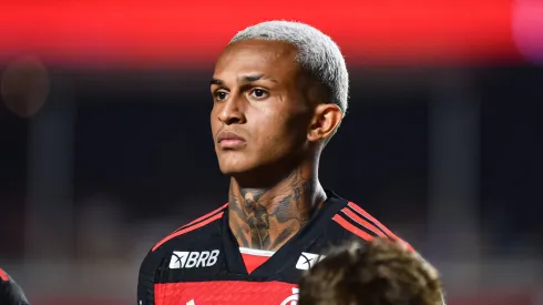 São Paulo FC x Flamengo SÃO PAULO, SP – 03.08.2024: SÃO PAULO FC X FLAMENGO – Wesley, Flamengo player, during the match between São Paulo FC x Flamengo, valid for the twenty-first round of the 2024 Brazilian Football Championship, this Saturday, 3 in Morumbis, SP. Photo: Roberto Casimiro/Fotoarena x2586838x PUBLICATIONxNOTxINxBRA RobertoxCasimiro
