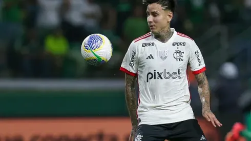 Erick Pulgar of Flamengo, jogador do Flamengo durante partida da Copa do Brasil contra o Palmeiras no Allianz Park- 2024
