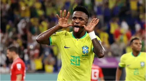 Foto: Clive Brunskill/Getty Images – Vini Jr. comemorando gol.
