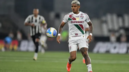 Kennedy em partida do Campeonato Brasileiro