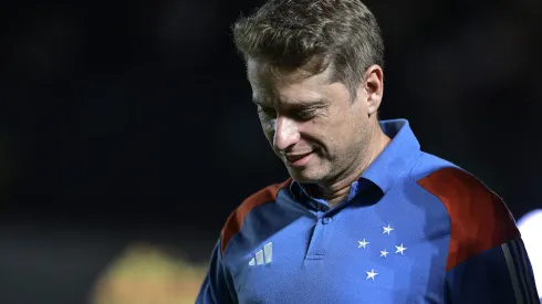 Fernando Seabra técnico do Cruzeiro durante partida contra o Vasco no estadio Sao Januario pelo campeonato Brasileiro A 2024. 
