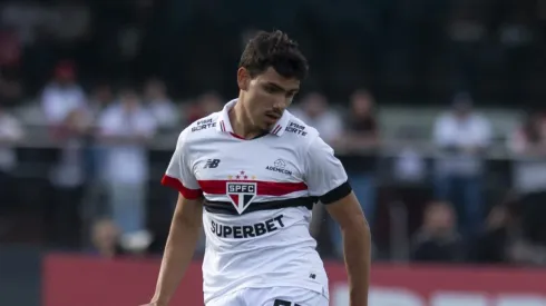 Moreira, lateral do São Paulo