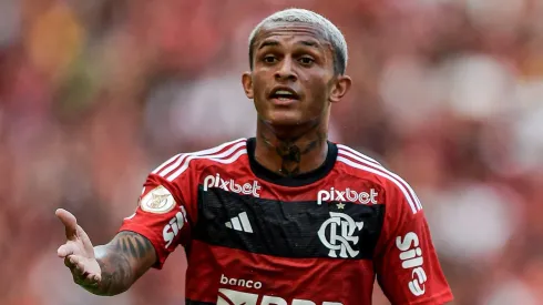 Flamengo pode não conseguir vender Wesley.
