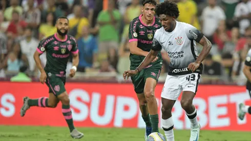 Talles Magno jogador do Corinthians durante partida contra o Fluminense. Foto: Thiago Ribeiro/AGIF