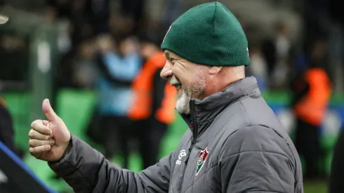 Mano Menezes, técnico do Fluminense e adversário do Grêmio