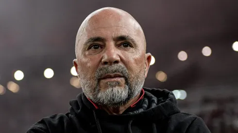 RJ - RIO DE JANEIRO - 16/08/2023 - COPA DO BRASIL 2023, FLAMENGO X GREMIO - Jorge Sampaoli tecnico do Flamengo durante partida contra o Gremio no estadio Maracana pelo campeonato Copa do Brasil 2023. Foto: Thiago Ribeiro/AGIF