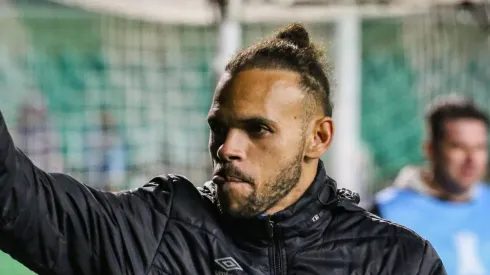 PR - CURITIBA - 13/08/2024 - COPA LIBERTADORES 2024, GREMIO X FLUMINENSE - Braithwaite jogador do Gremio durante partida contra o Fluminense no estadio Couto Pereira pelo campeonato Copa Libertadores 2024. Foto: Leonardo Hubbe/AGIF