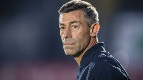 Pedro Caixinha durante partida do Massa Bruta.