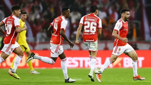 Bruno Henrique, do Internacional, comemora o primeiro gol de sua equipe durante a partida entre Internacional e Palmeiras como parte do Brasileirao 2024 no Estádio Beira-Rio
