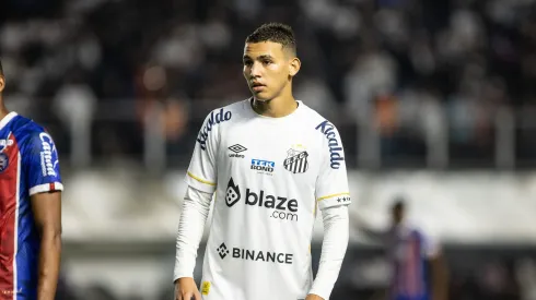 Jovem atacante defendeu o Peixe na temporada de 2023
