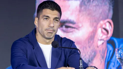 Foto: Ernesto Ryan/Getty Images - Luis Suárez comunica aposentadoria da seleção.