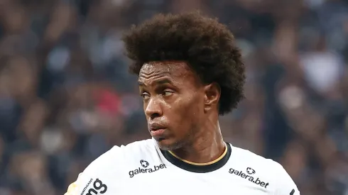 Willian quase fechou com o Grêmio