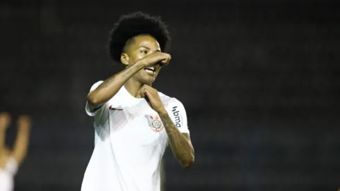 Atacante vem superando fase de lesões e problemas físicos. Divulgação/Rodrigo Gazzanel/Agência Corinthians.
