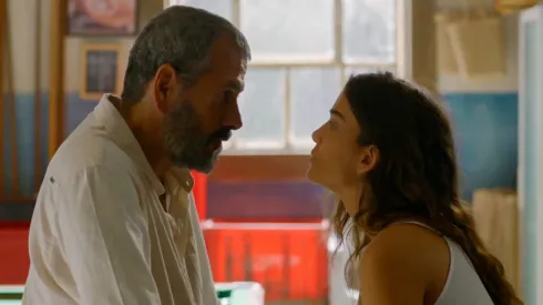 Mariana (Theresa Fonseca) e José Inocêncio (Marcos Palmeira)  – Foto: Reprodução/TV Globo
