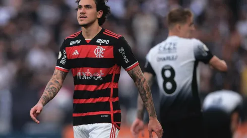 Pedro jogador do Flamengo durante partida contra o Corinthians. Foto: Ettore Chiereguini/AGIF
