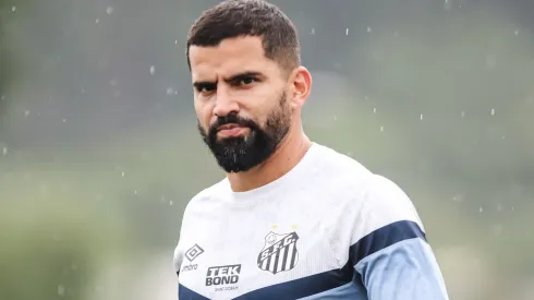 Tomás Rincón pode ir embora do Santos 
