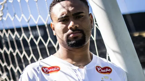 Wendel Silva com a camisa do Santos em 2024 (Foto: Reprodução/Instagram)
