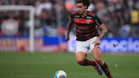 Pedro jogador do Flamengo durante partida contra o Corinthians. Foto: Ettore Chiereguini/AGIF
