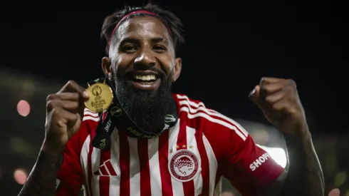 R$ 19,89 milhões: Olympiakos-GRE de Rodinei contata atacante do Grêmio