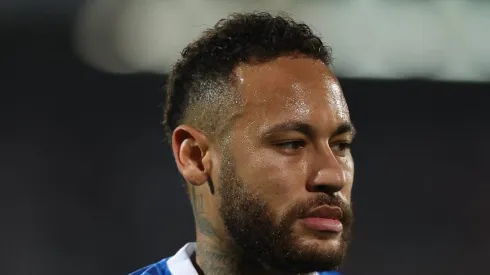 Neymar, do Al-Hilal, é sempre notícia no Peixão. 
