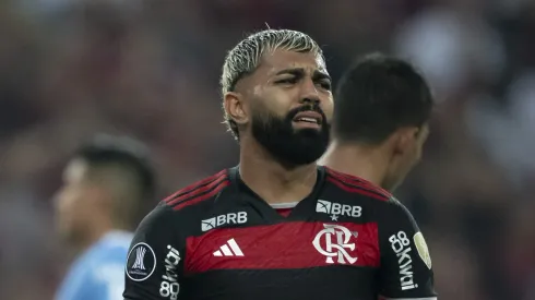 RJ – RIO DE JANEIRO – 15/08/2024 – COPA LIBERTADORES 2024, FLAMENGO X BOLIVAR – Gabi jogador do Flamengo lamenta durante partida contra o Bolivar no estadio Maracana pelo campeonato Copa Libertadores 2024. Foto: Jorge Rodrigues/AGIF
