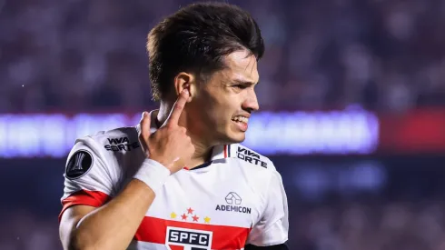 Bobadilla jogador do Sao Paulo comemora seu gol durante partida contra o Nacional (URU) no estadio Morumbi pelo campeonato Copa Libertadores 2024. 
